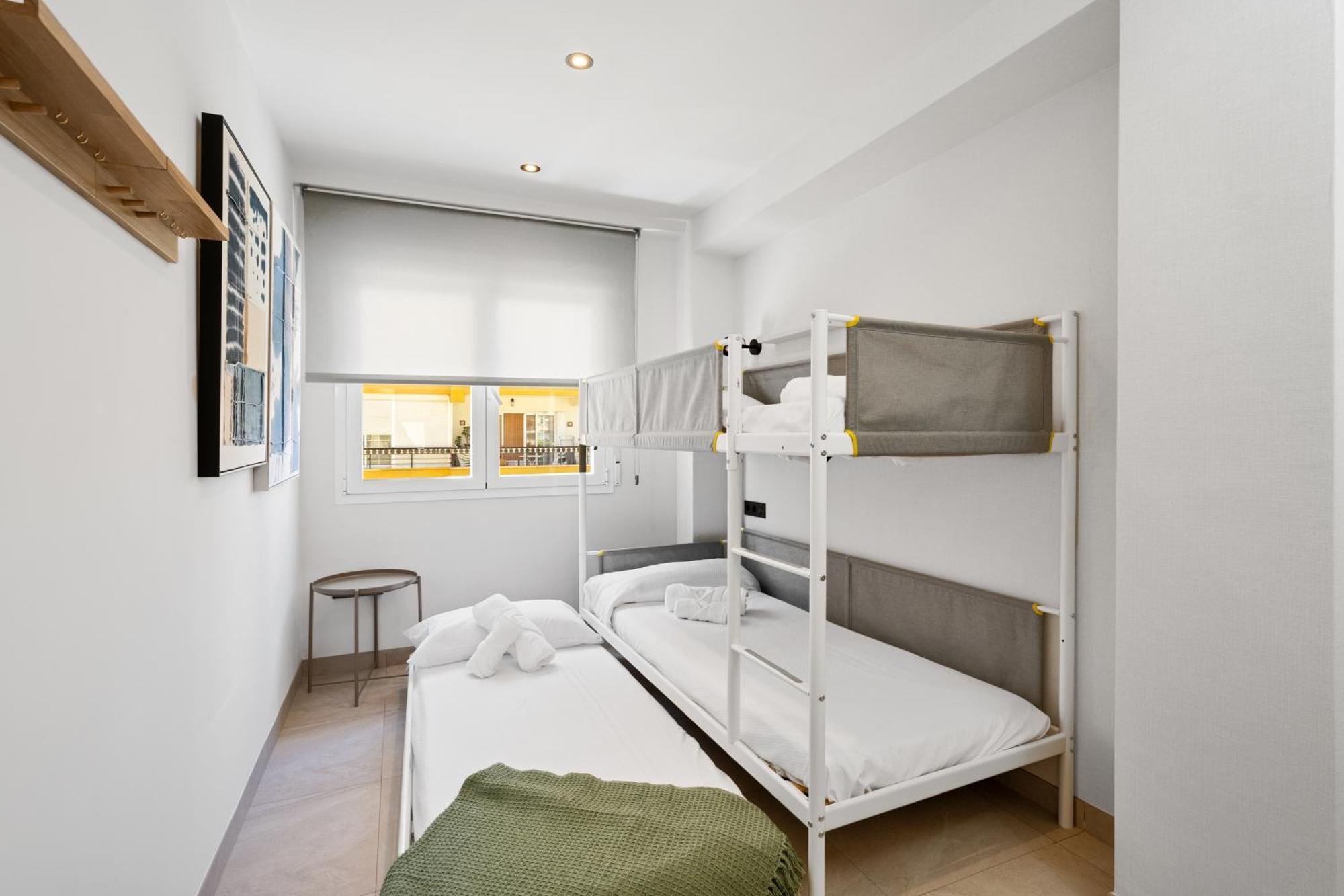 Apartament Nuevo Piso Centro Torre Del Mar Zewnętrze zdjęcie