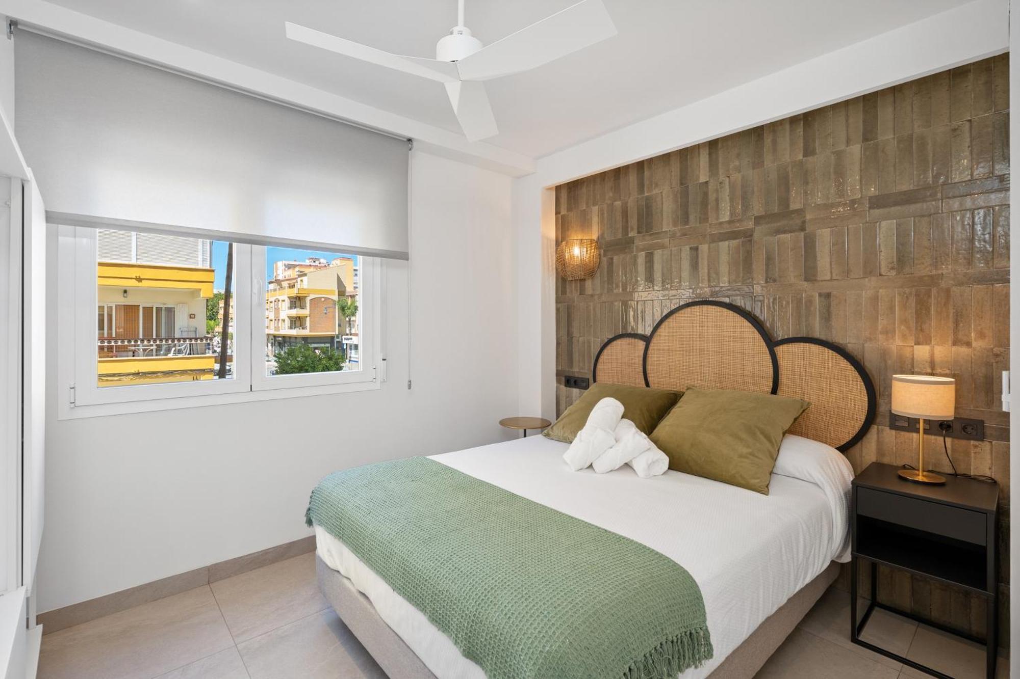 Apartament Nuevo Piso Centro Torre Del Mar Zewnętrze zdjęcie